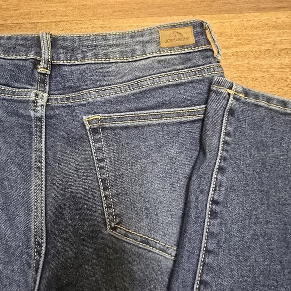 Jordache Women's High Rise Straight Jeans Medium Wash‎ Size  8 - Picture 3 of 6